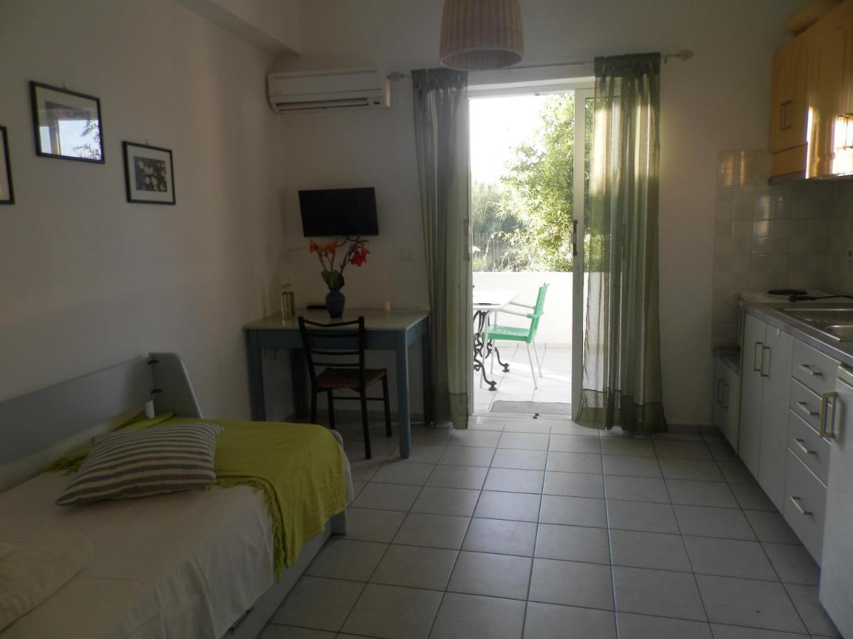 Silvi Mari Apartments Platanes  Ngoại thất bức ảnh