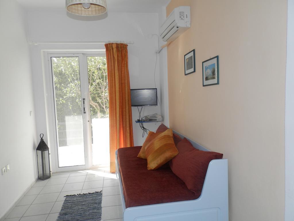 Silvi Mari Apartments Platanes  Ngoại thất bức ảnh