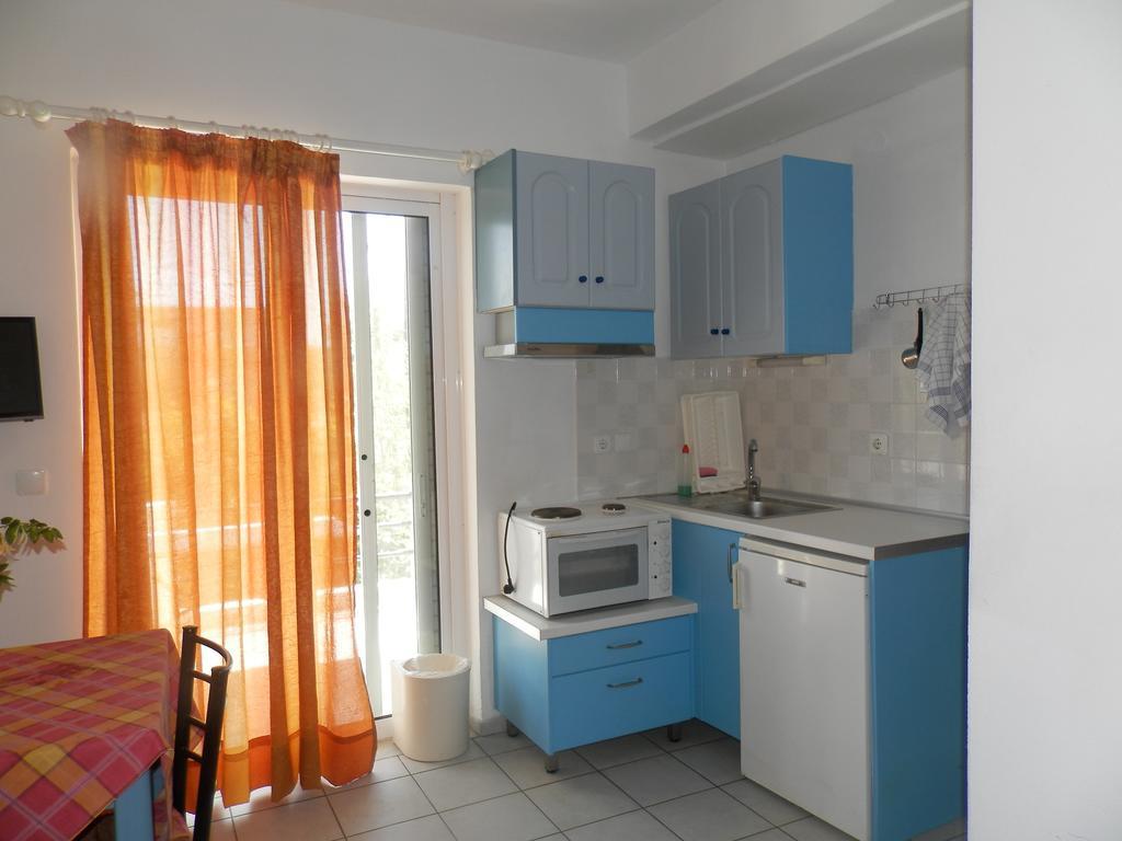 Silvi Mari Apartments Platanes  Ngoại thất bức ảnh